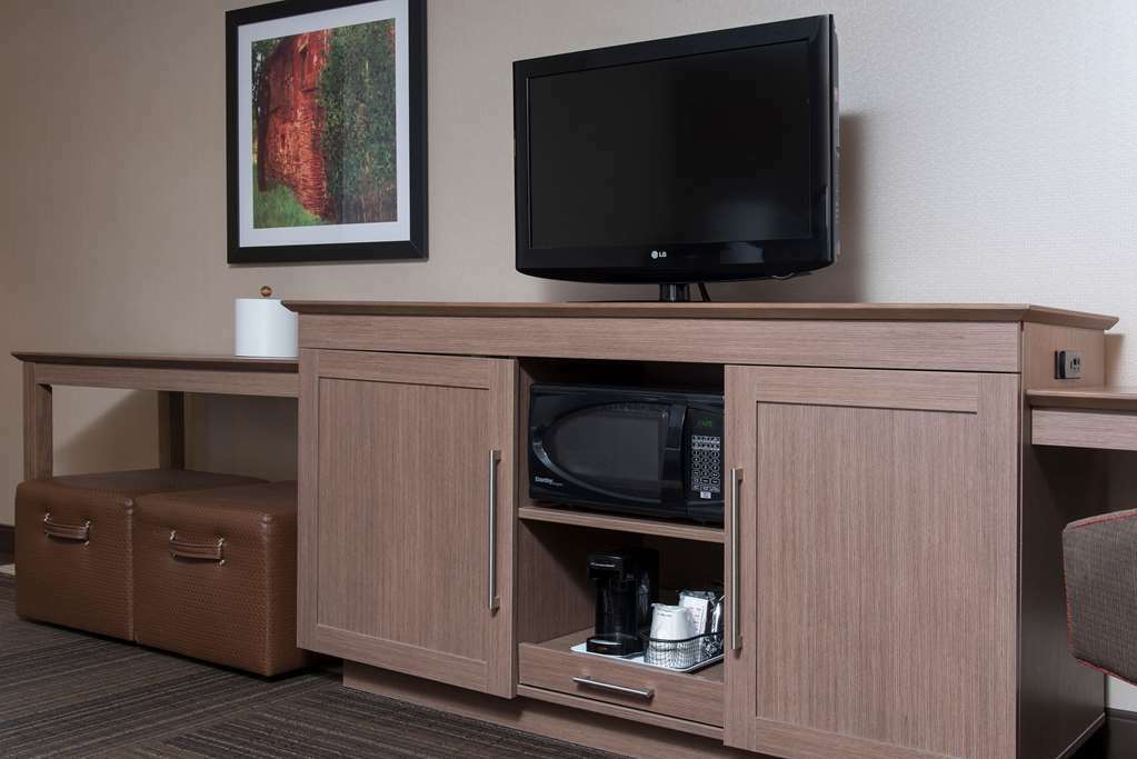 Hampton Inn Charlotte University Place Oda fotoğraf
