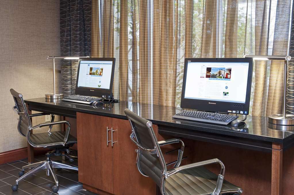 Hampton Inn Charlotte University Place Konforlar fotoğraf
